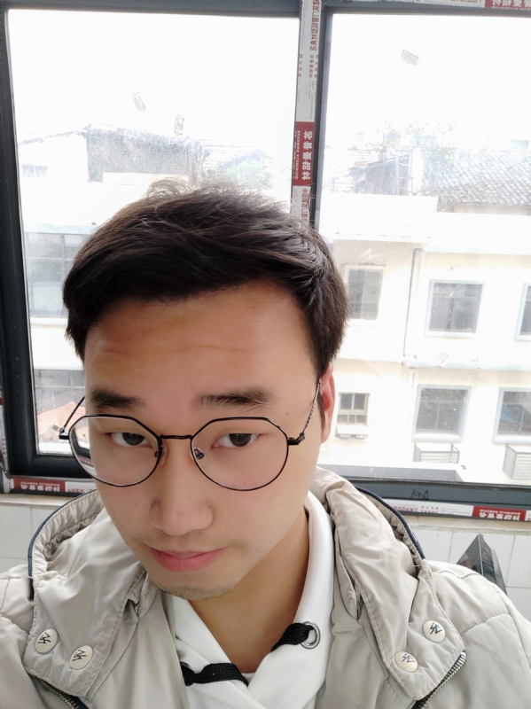 王宇的第一张照片--九江闪婚服务中心