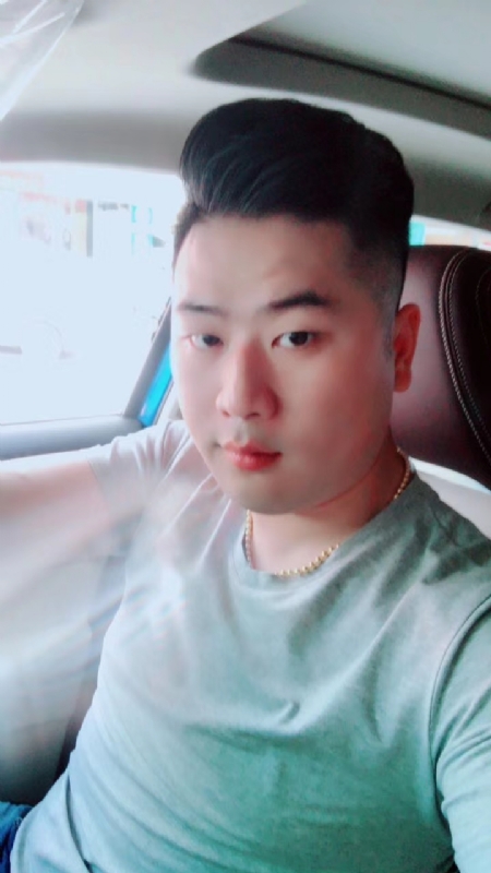 爱吃冰西瓜的猪的第一张照片--九江闪婚服务中心
